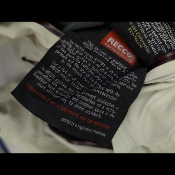 [SOLD] ARC'TERYX 2010 Womens US M SCARABEE Recco Ski Jacket Shell White Tea GTX - Picture 9 of 15